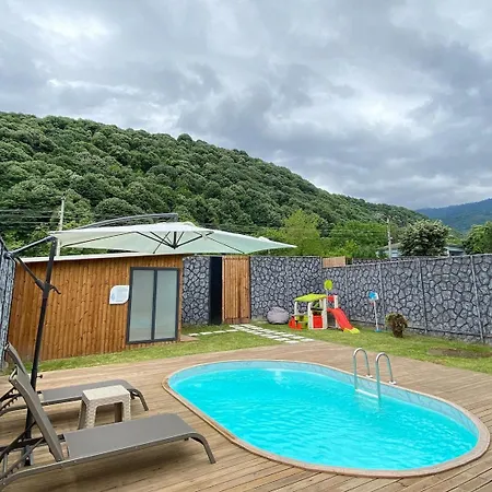 Eksado Couette-café *