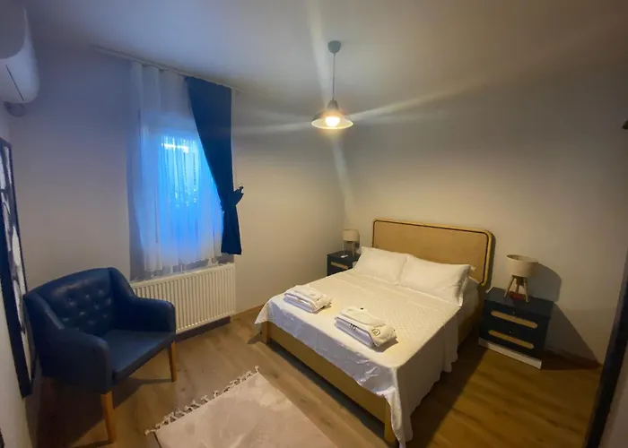 Eksado לינה וארוחת בוקר *