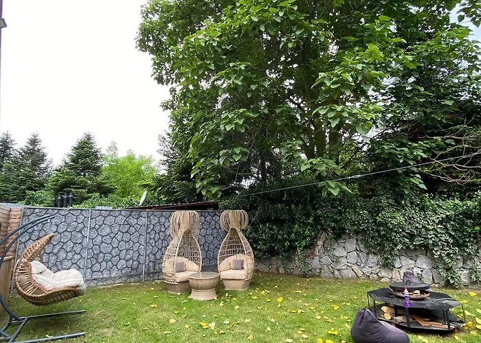 לינה וארוחת בוקר Eksado ספנג'ה